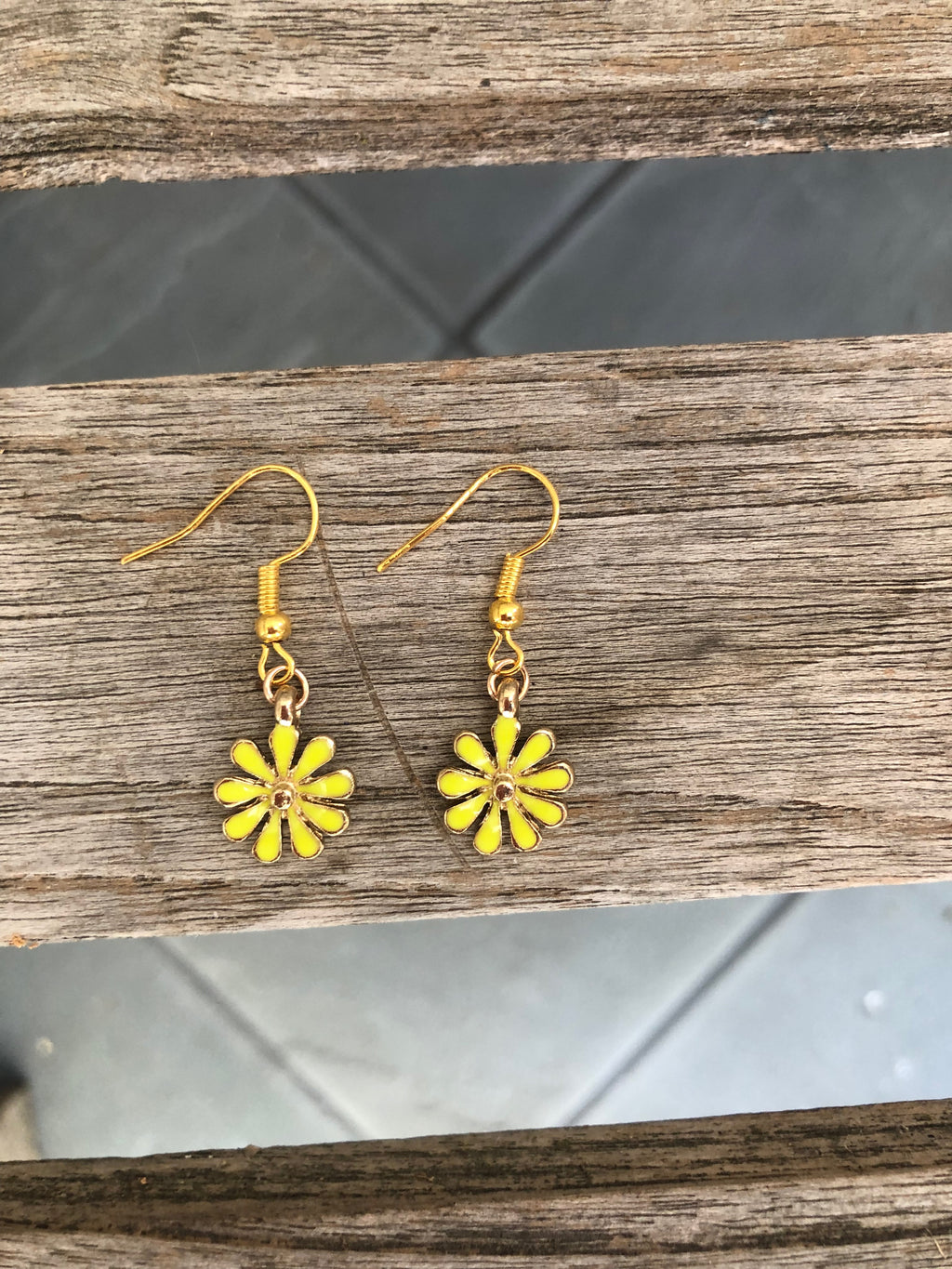 DAISY EARRINGS